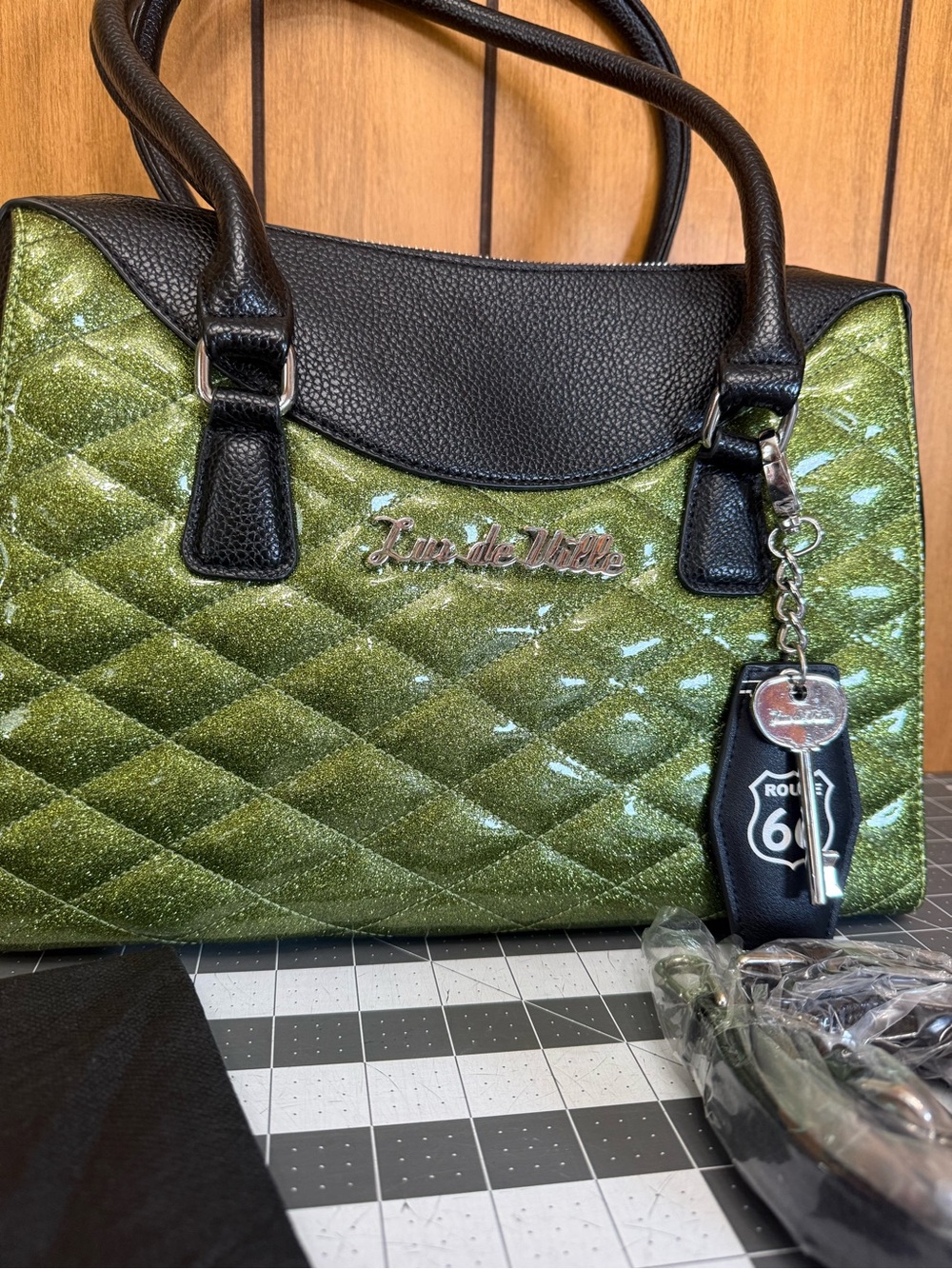 LUX DE VILLE GREEN & BLACK RT 66 HANDBAG PURSE